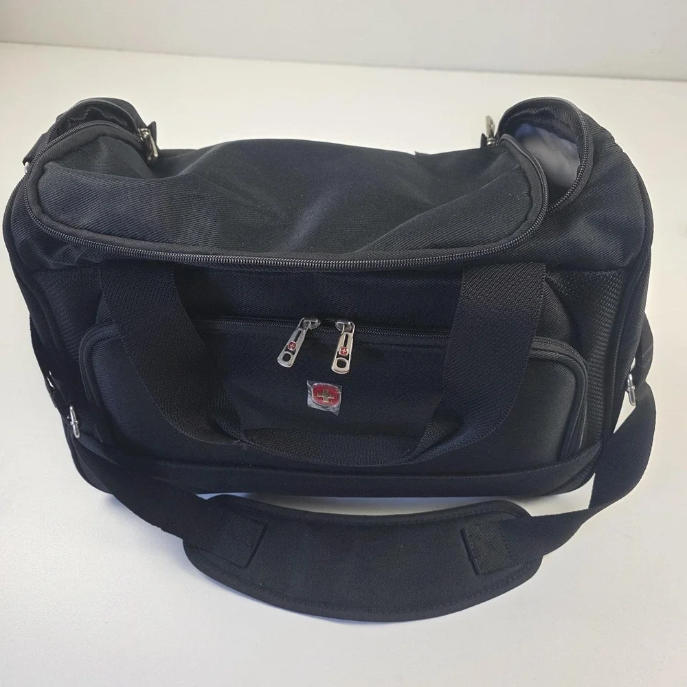 Wenger Black 16